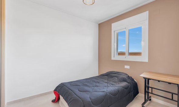 Resale - Apartment - Guardamar del Segura - El Raso