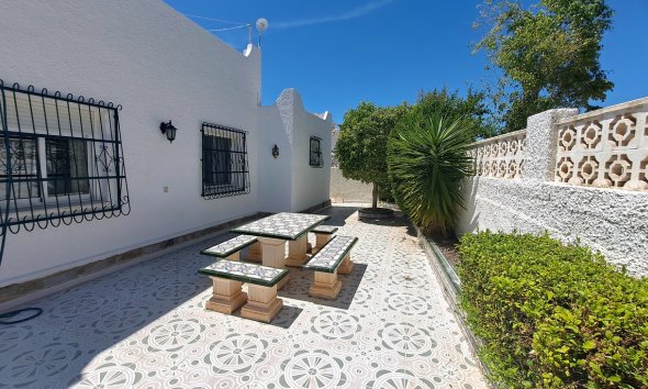 Resale - Villa - San Miguel de Salinas - BLUE LAGOON
