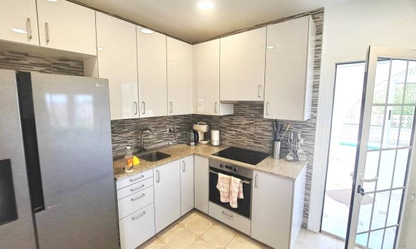 Resale - Villa - San Miguel de Salinas - BLUE LAGOON