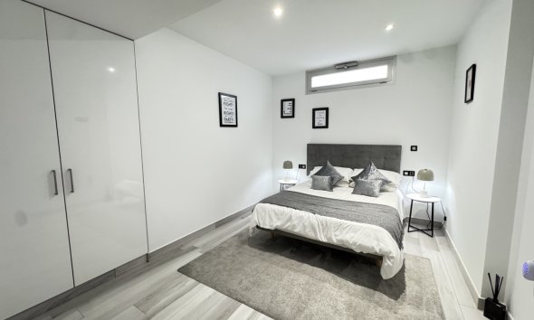 Resale - Villa - Orihuela Costa - Lomas de Cabo Roig