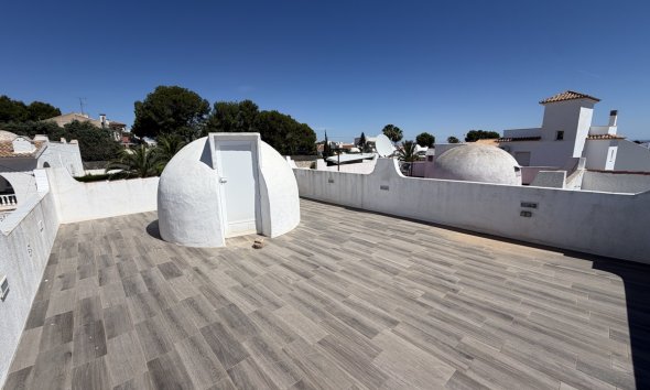 Resale - Villa - Orihuela Costa - Blue Lagoon