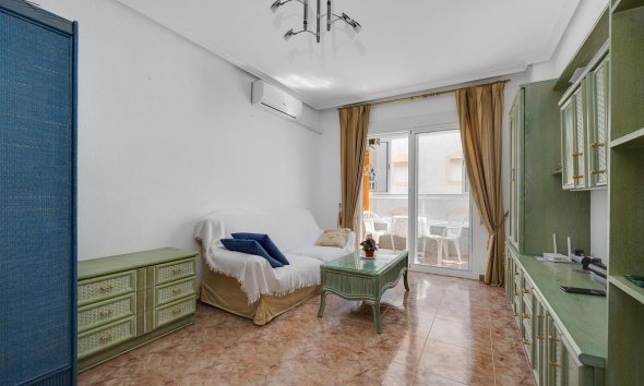 Resale - Apartment - Torrevieja - Costa Blanca South