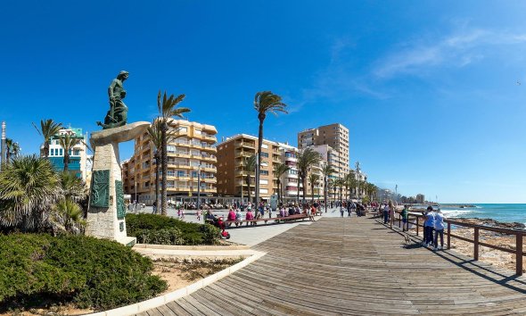 Resale - Apartment - Torrevieja - Costa Blanca South
