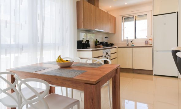 Resale - Apartment - Rojales