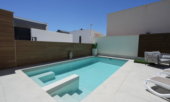 Resale - Villa - Benijofar - Pueblo