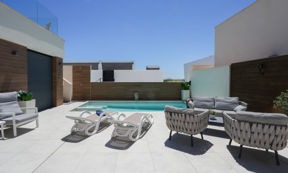 Resale - Villa - Benijofar - Pueblo