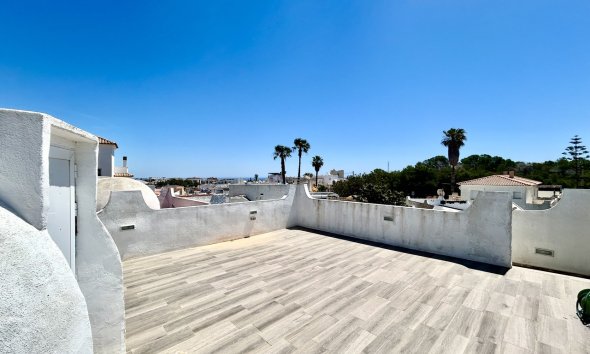 Resale - Villa - Orihuela Costa - Villamartín