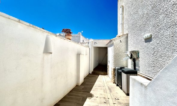 Resale - Villa - Orihuela Costa - Villamartín