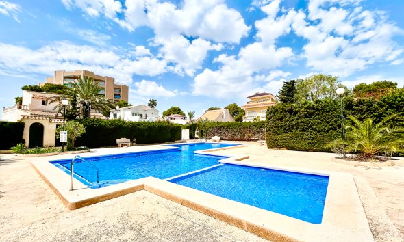 Resale - Villa - Orihuela Costa - La Zenia