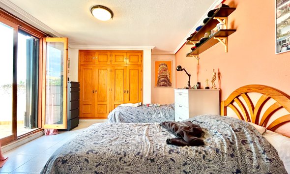 Resale - Villa - Orihuela Costa - La Zenia