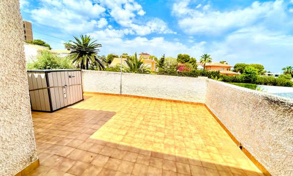 Resale - Villa - Orihuela Costa - La Zenia