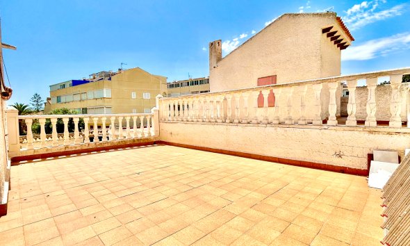 Resale - Villa - Orihuela Costa - La Zenia