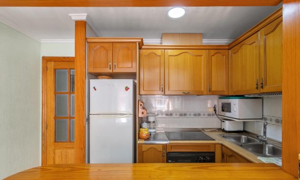 Resale - Apartment - Torrevieja - Playa del cura