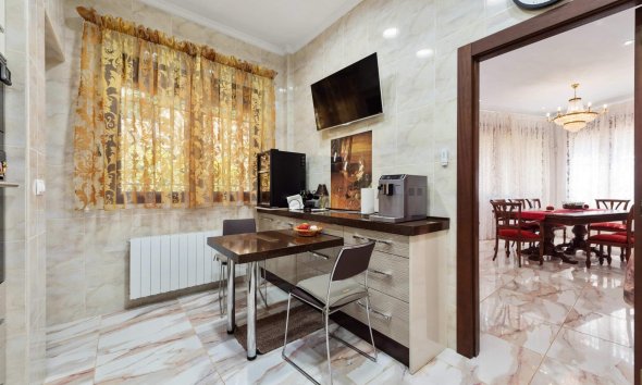 Resale - Villa - Orihuela Costa - Campoamor