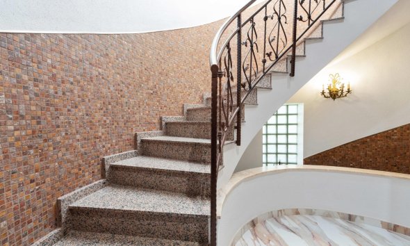 Resale - Villa - Orihuela Costa - Campoamor