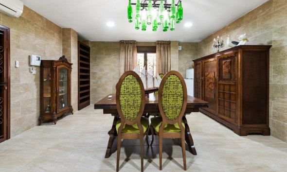 Resale - Villa - Orihuela Costa - Campoamor