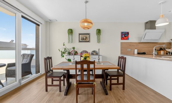 Resale - Villa - Ciudad Quesada - Alicante