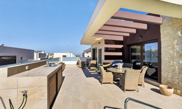 Resale - Villa - Ciudad Quesada - Alicante