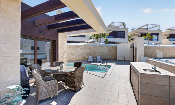 Resale - Villa - Ciudad Quesada - Alicante