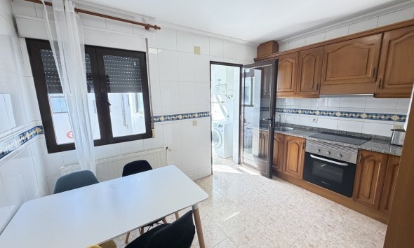 Rynek Wtórny - Apartament / Duplex - San Miguel de Salinas