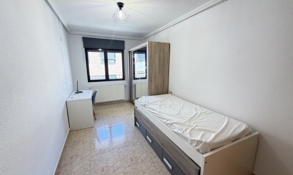 Rynek Wtórny - Apartament / Duplex - San Miguel de Salinas