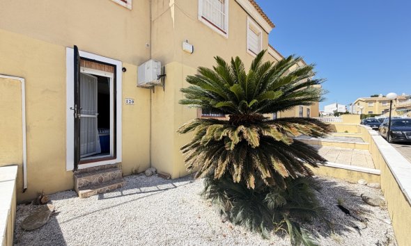 Resale - Apartment - Orihuela Costa - Villamartín