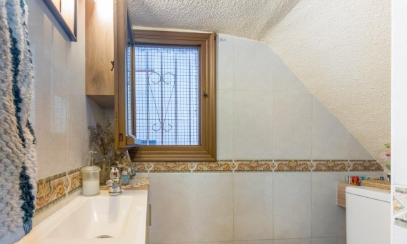 Resale - Terraced house / Townhouse - Torrevieja - Nueva Torrevieja