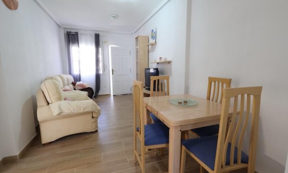 Rynek Wtórny - Bungalow / Domek parterowy - Orihuela Costa - Las Filipinas