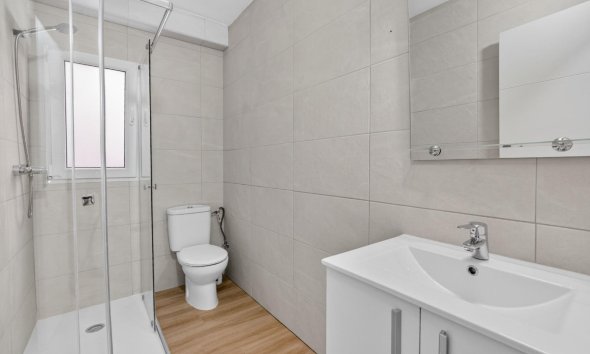 Resale - Apartment - Torrevieja - Centro