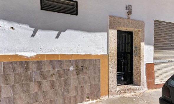 Resale - Apartment - Torrevieja - Centro