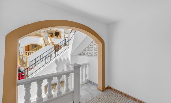Resale - Apartment - Torrevieja - El limonar