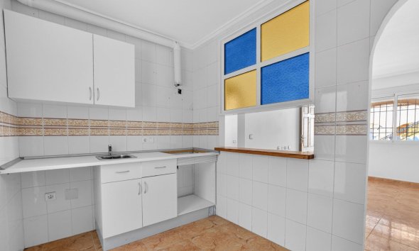 Resale - Apartment - Torrevieja - El limonar
