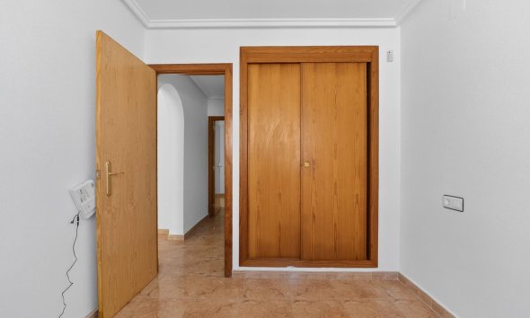 Resale - Apartment - Torrevieja - El limonar