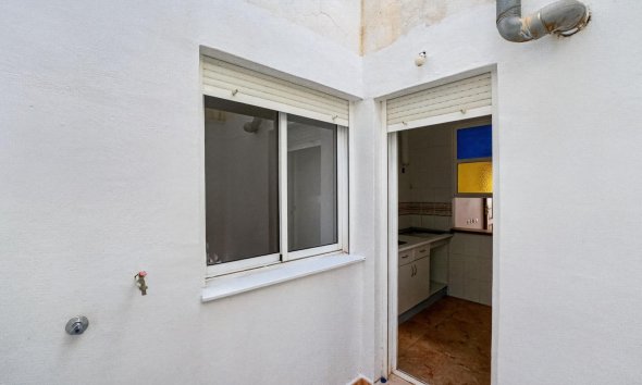 Resale - Apartment - Torrevieja - El limonar