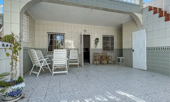 Reventa - Adosado - Torrevieja - La Siesta - El Salado -  Torreta