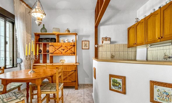 Reventa - Adosado - Torrevieja - La Siesta - El Salado -  Torreta