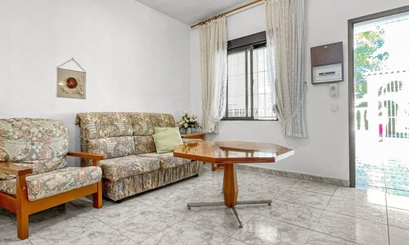 Reventa - Adosado - Torrevieja - La Siesta - El Salado -  Torreta