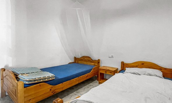Reventa - Adosado - Torrevieja - La Siesta - El Salado -  Torreta