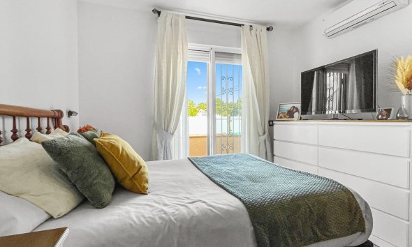Reventa - Adosado - Torrevieja - Los Balcones
