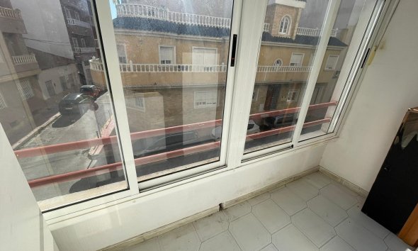 Resale - Apartment - Torrevieja - Centro
