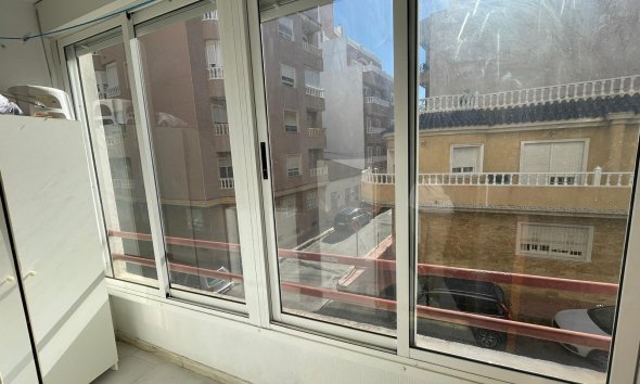 Resale - Apartment - Torrevieja - Centro