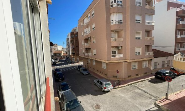 Resale - Apartment - Torrevieja - Centro
