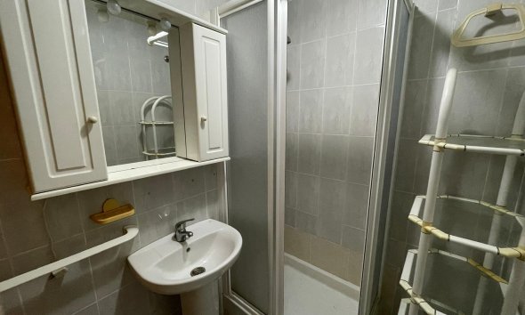 Resale - Apartment - Torrevieja - Centro