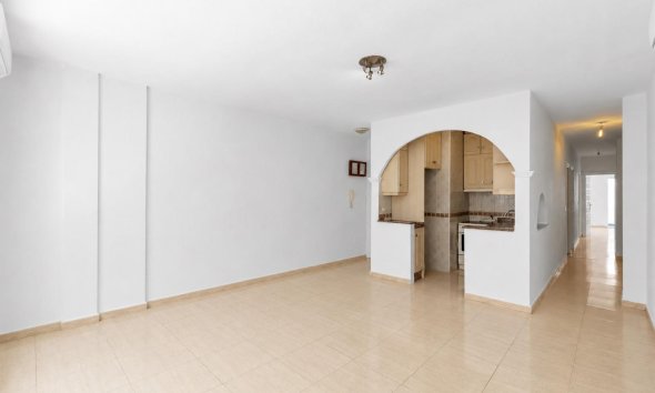 Reventa - Apartamento - Torrevieja - Puerto Deportivo