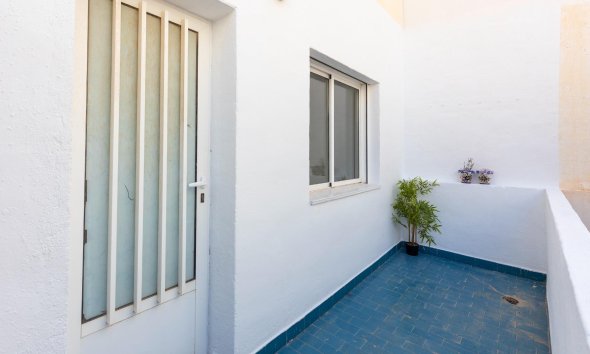Reventa - Apartamento - Torrevieja - Puerto Deportivo