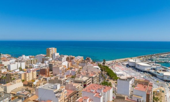 Reventa - Apartamento - Torrevieja - Puerto Deportivo