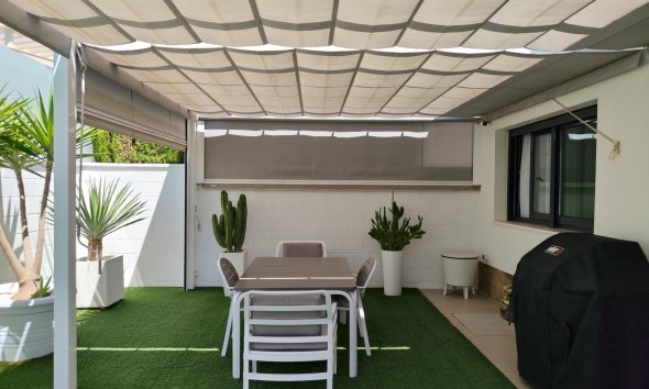 Resale - Villa - San Miguel de Salinas