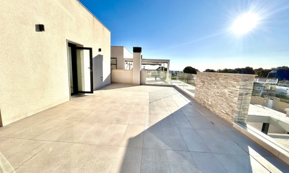 Reventa - Villa - Torrevieja - Los Balcones