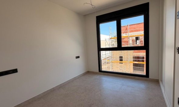 Reventa - Apartamento - Los Alcazares - Dolores De Pacheco-santa Rosalía