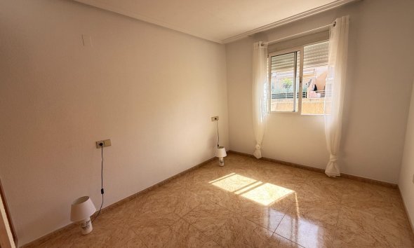 Rynek Wtórny - Apartament - Torrevieja - Centro